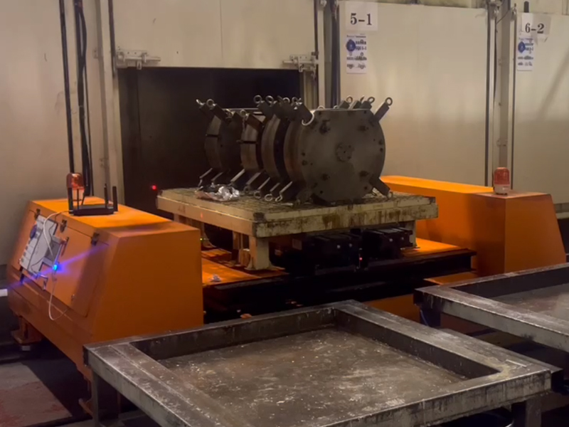 貨叉式RGV軌道搬運車(chē)